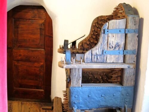 שירותי סיוע תיירים