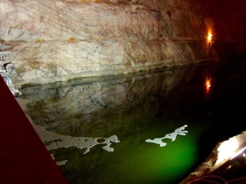 שירותי סיוע תיירים